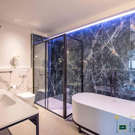 Lägenhet L'attico Del Corso